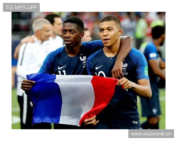 若昂·坎塞洛对位姆巴佩：面对顶级速度型边锋考验